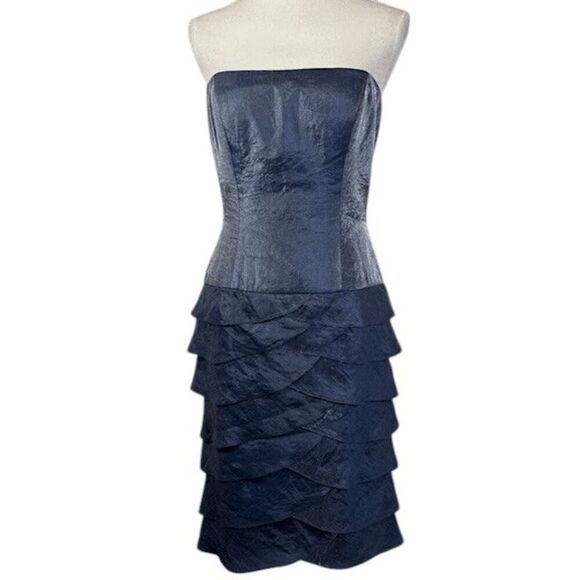 Adrianna Papell Strapless Mermaid Layered Dress Iridescent Blue Size 6 - Picture 1 of 14